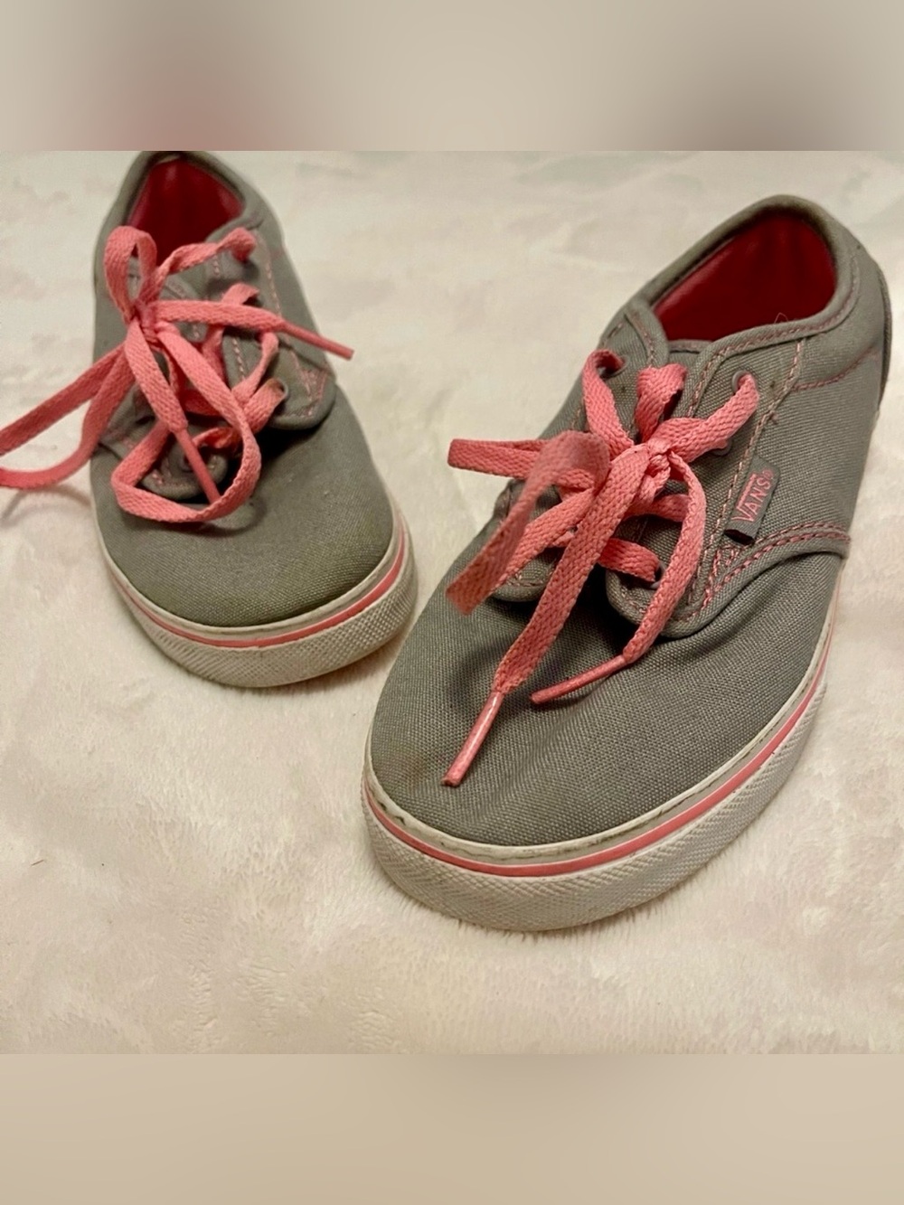 Girls Size 13 School Shoes Pewter Pink Lemonade Low Top Canvas Sneakers Vans